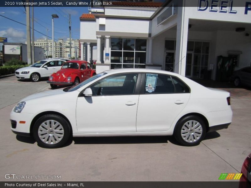 Candy White / Titan Black 2010 Volkswagen Jetta S Sedan