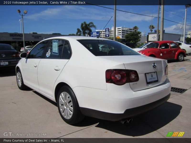 Candy White / Titan Black 2010 Volkswagen Jetta S Sedan