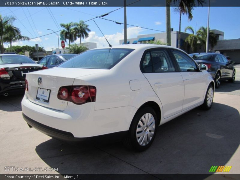 Candy White / Titan Black 2010 Volkswagen Jetta S Sedan