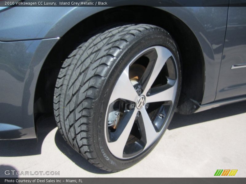 Island Grey Metallic / Black 2010 Volkswagen CC Luxury