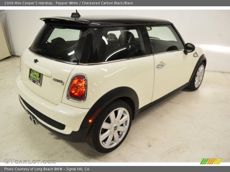 Pepper White / Checkered Carbon Black/Black 2009 Mini Cooper S Hardtop