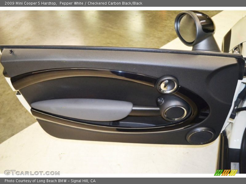 Pepper White / Checkered Carbon Black/Black 2009 Mini Cooper S Hardtop