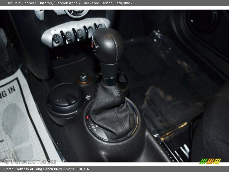 Pepper White / Checkered Carbon Black/Black 2009 Mini Cooper S Hardtop