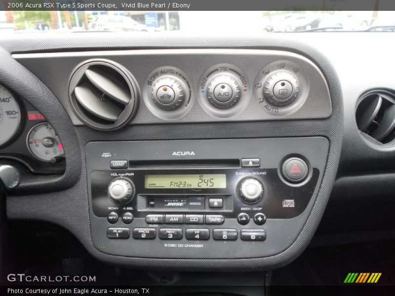 Controls of 2006 RSX Type S Sports Coupe