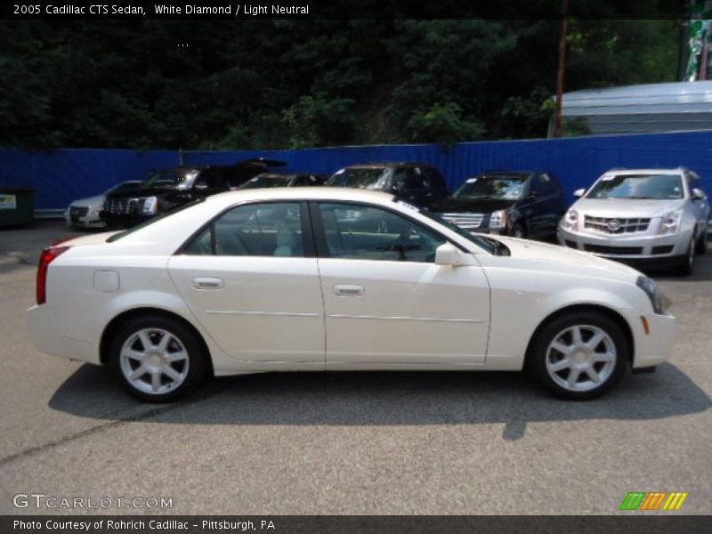 White Diamond / Light Neutral 2005 Cadillac CTS Sedan