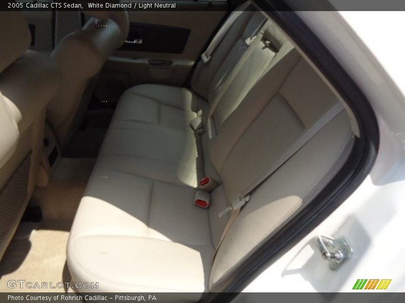 White Diamond / Light Neutral 2005 Cadillac CTS Sedan