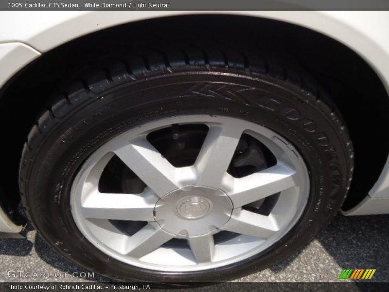 White Diamond / Light Neutral 2005 Cadillac CTS Sedan