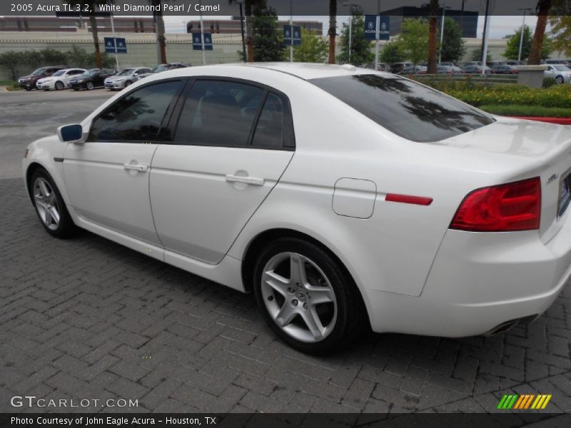 White Diamond Pearl / Camel 2005 Acura TL 3.2