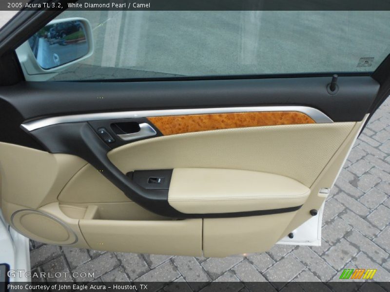 White Diamond Pearl / Camel 2005 Acura TL 3.2