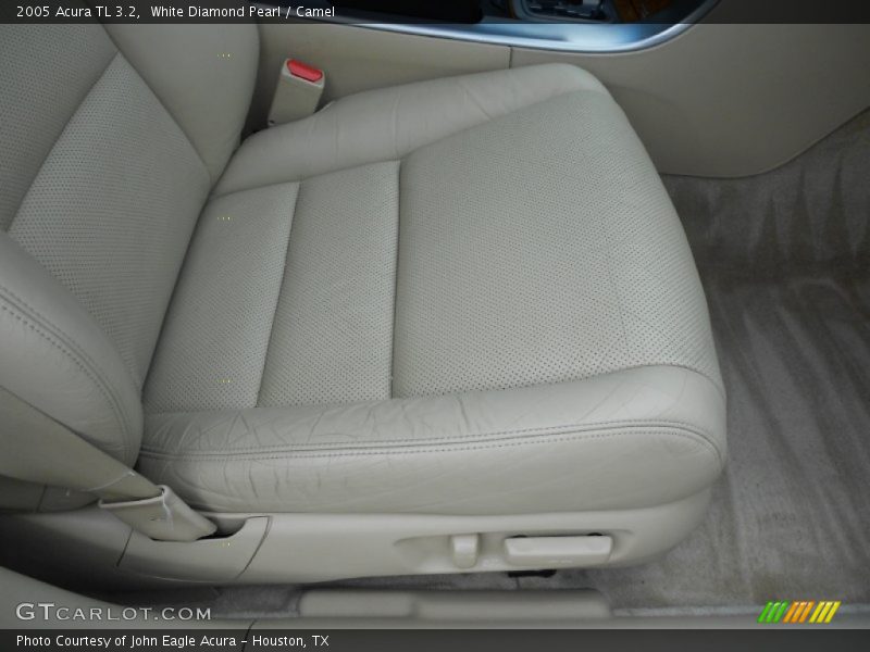White Diamond Pearl / Camel 2005 Acura TL 3.2