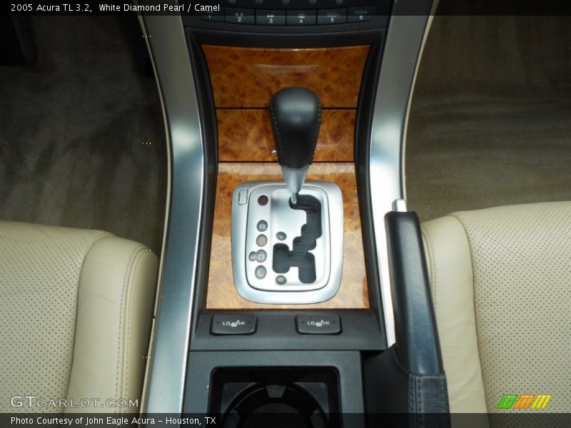 White Diamond Pearl / Camel 2005 Acura TL 3.2