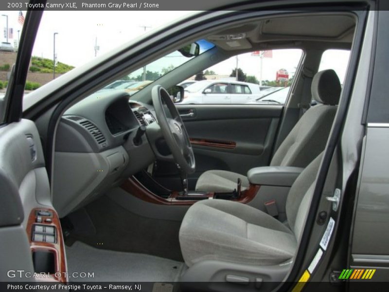 Phantom Gray Pearl / Stone 2003 Toyota Camry XLE