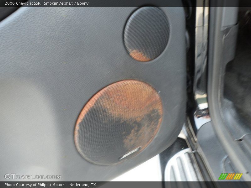 Smokin' Asphalt / Ebony 2006 Chevrolet SSR