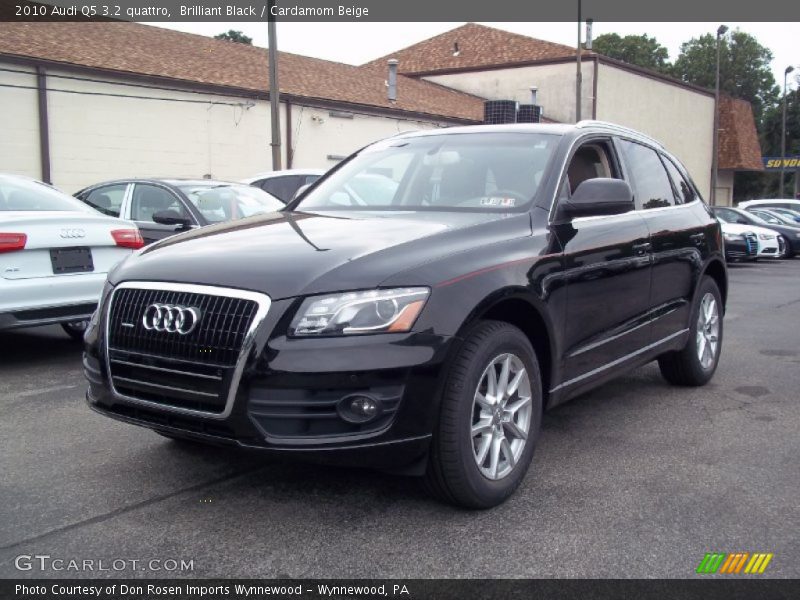 Brilliant Black / Cardamom Beige 2010 Audi Q5 3.2 quattro