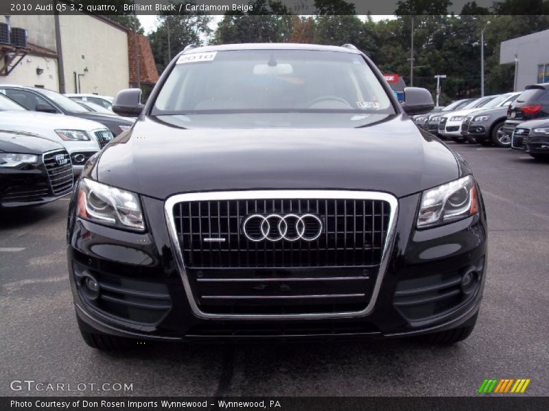 Brilliant Black / Cardamom Beige 2010 Audi Q5 3.2 quattro