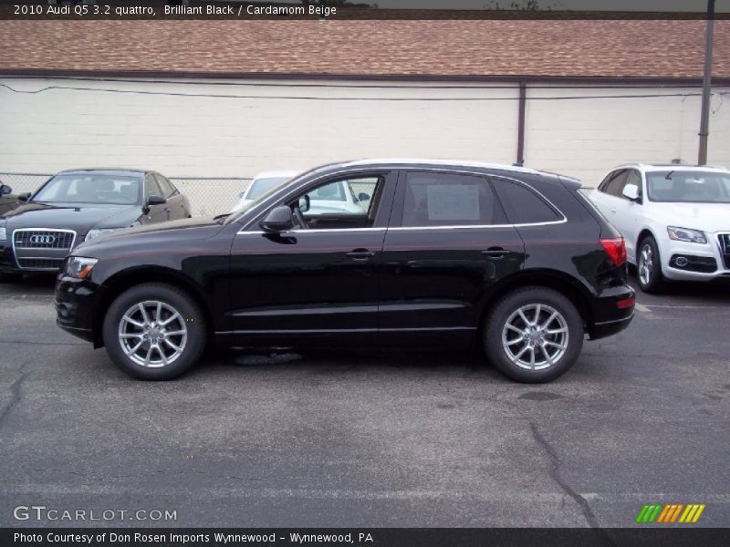 Brilliant Black / Cardamom Beige 2010 Audi Q5 3.2 quattro