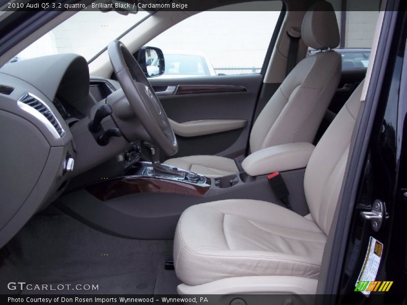 Brilliant Black / Cardamom Beige 2010 Audi Q5 3.2 quattro