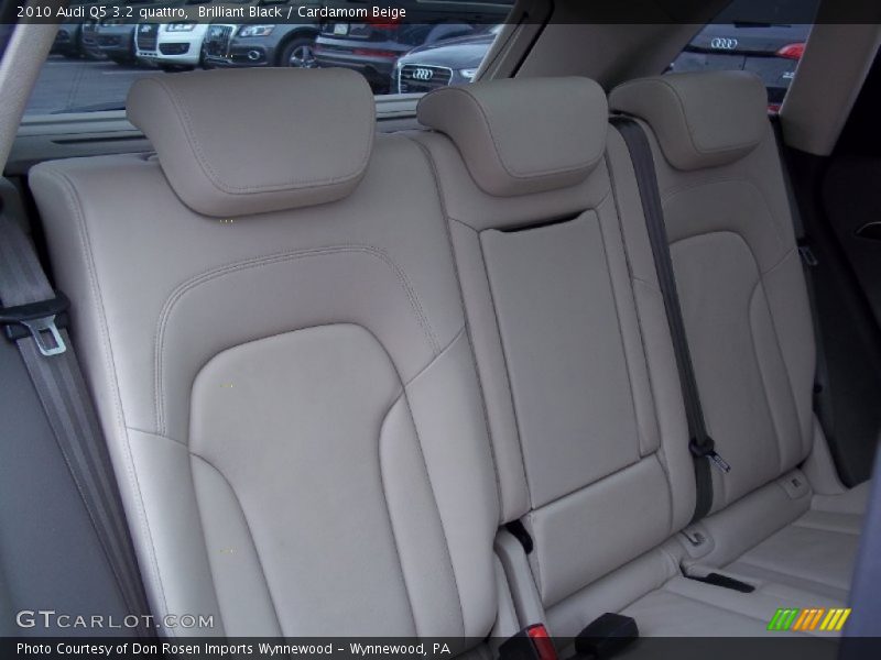 Brilliant Black / Cardamom Beige 2010 Audi Q5 3.2 quattro