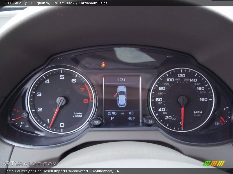 Brilliant Black / Cardamom Beige 2010 Audi Q5 3.2 quattro