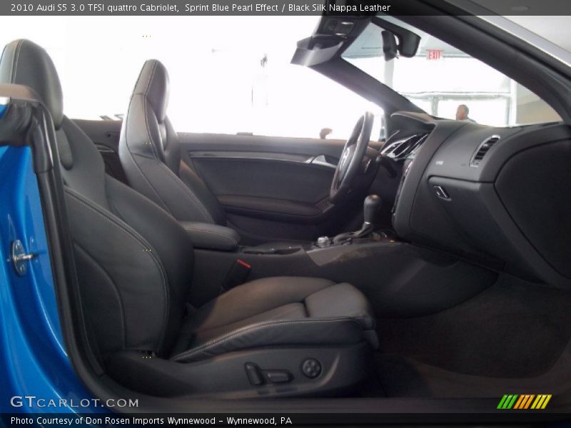 Sprint Blue Pearl Effect / Black Silk Nappa Leather 2010 Audi S5 3.0 TFSI quattro Cabriolet