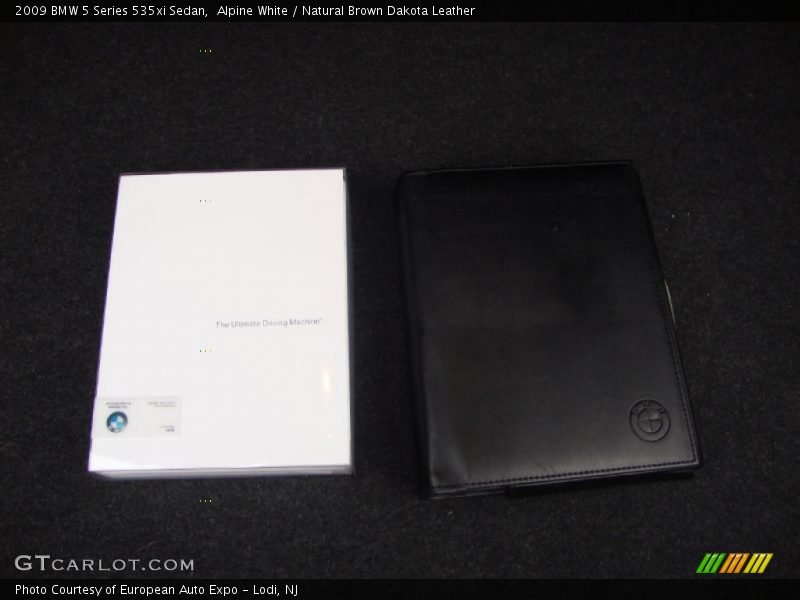 Alpine White / Natural Brown Dakota Leather 2009 BMW 5 Series 535xi Sedan