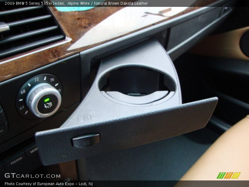 Alpine White / Natural Brown Dakota Leather 2009 BMW 5 Series 535xi Sedan