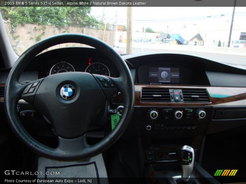 Alpine White / Natural Brown Dakota Leather 2009 BMW 5 Series 535xi Sedan
