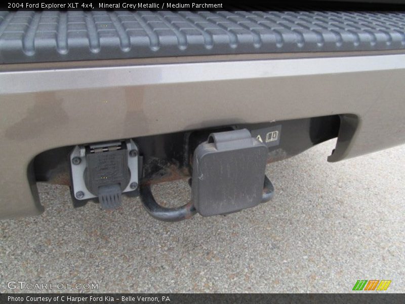 Mineral Grey Metallic / Medium Parchment 2004 Ford Explorer XLT 4x4