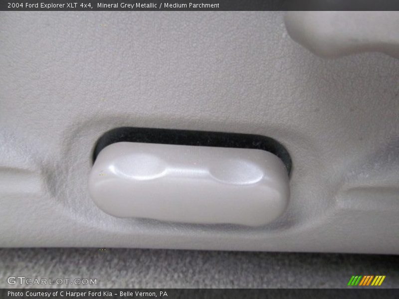 Mineral Grey Metallic / Medium Parchment 2004 Ford Explorer XLT 4x4