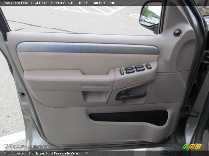 Mineral Grey Metallic / Medium Parchment 2004 Ford Explorer XLT 4x4