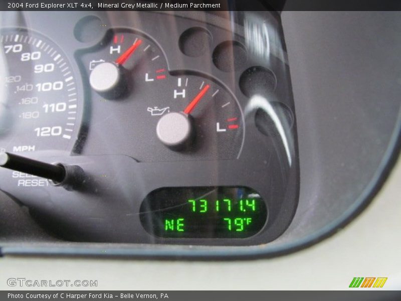 Mineral Grey Metallic / Medium Parchment 2004 Ford Explorer XLT 4x4