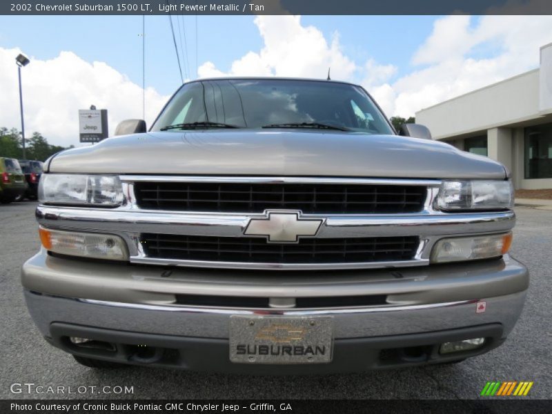 Light Pewter Metallic / Tan 2002 Chevrolet Suburban 1500 LT