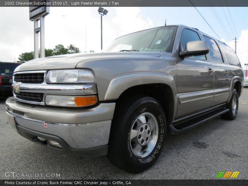 Light Pewter Metallic / Tan 2002 Chevrolet Suburban 1500 LT