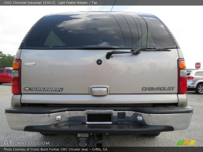 Light Pewter Metallic / Tan 2002 Chevrolet Suburban 1500 LT
