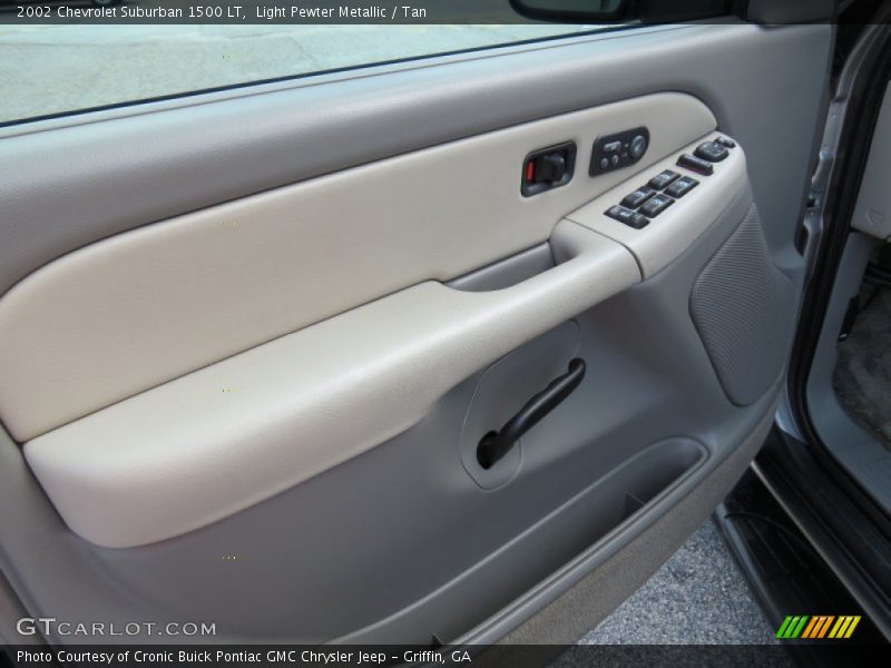 Light Pewter Metallic / Tan 2002 Chevrolet Suburban 1500 LT