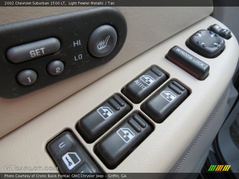 Light Pewter Metallic / Tan 2002 Chevrolet Suburban 1500 LT