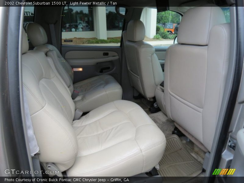 Light Pewter Metallic / Tan 2002 Chevrolet Suburban 1500 LT