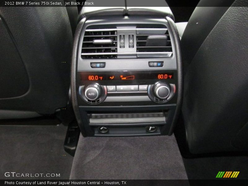 Controls of 2012 7 Series 750i Sedan