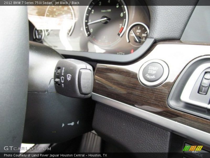 Controls of 2012 7 Series 750i Sedan