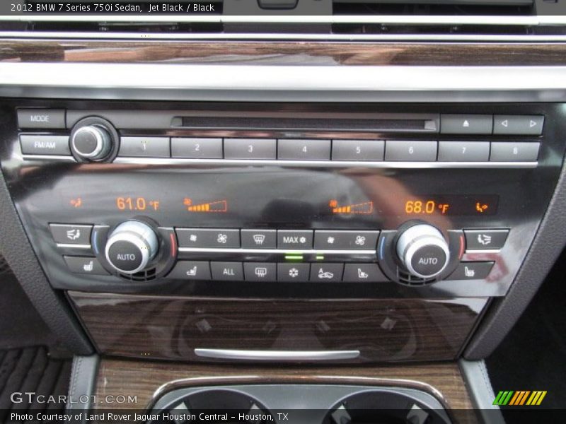 Controls of 2012 7 Series 750i Sedan