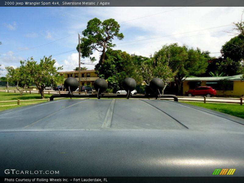 Silverstone Metallic / Agate 2000 Jeep Wrangler Sport 4x4