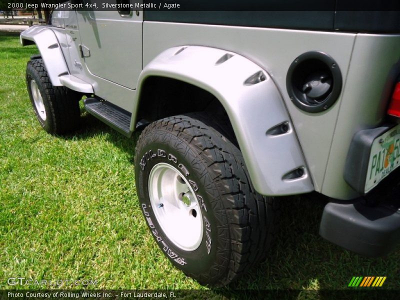 Silverstone Metallic / Agate 2000 Jeep Wrangler Sport 4x4