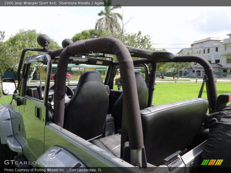 Silverstone Metallic / Agate 2000 Jeep Wrangler Sport 4x4