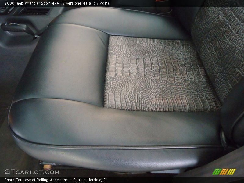 Silverstone Metallic / Agate 2000 Jeep Wrangler Sport 4x4