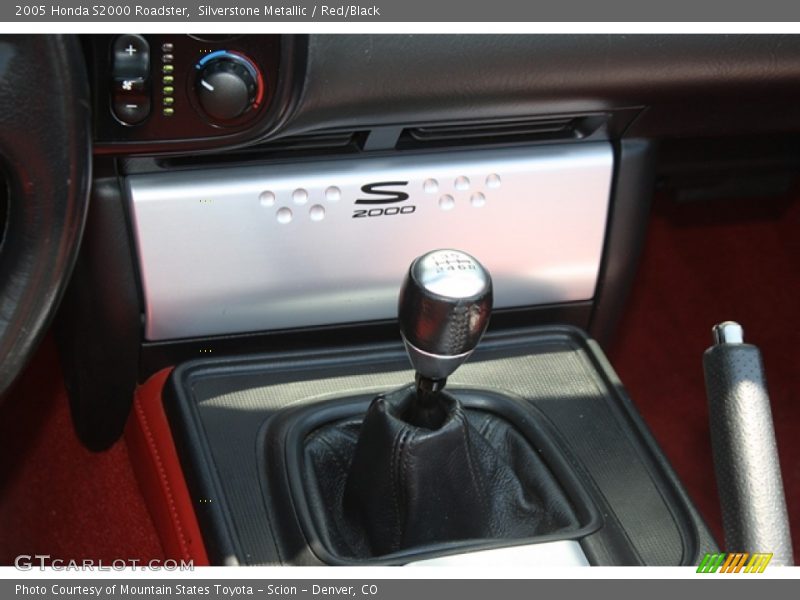 Silverstone Metallic / Red/Black 2005 Honda S2000 Roadster