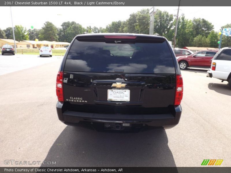 Black / Light Cashmere/Ebony 2007 Chevrolet Suburban 1500 LT 4x4