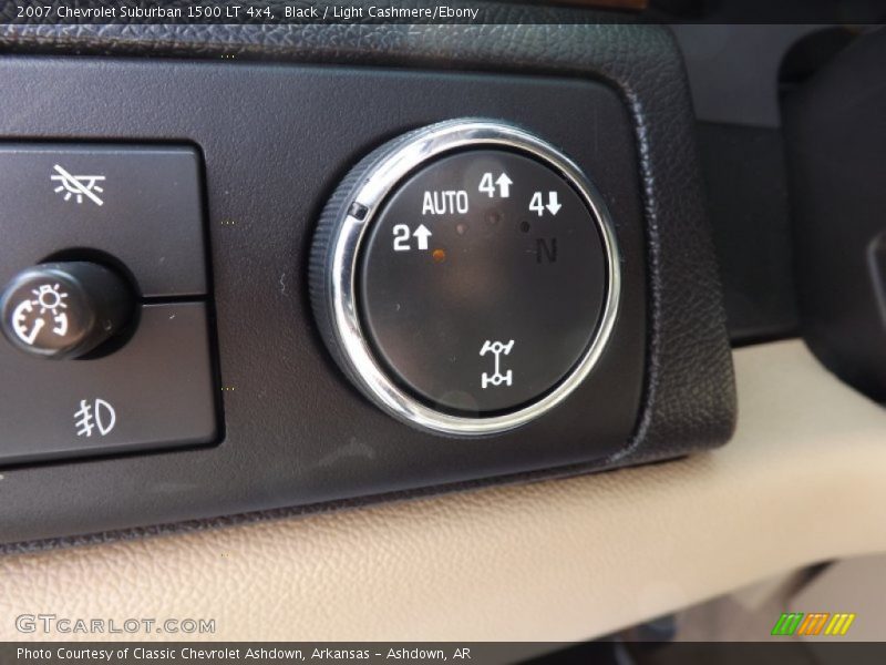 Black / Light Cashmere/Ebony 2007 Chevrolet Suburban 1500 LT 4x4