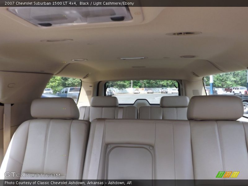 Black / Light Cashmere/Ebony 2007 Chevrolet Suburban 1500 LT 4x4