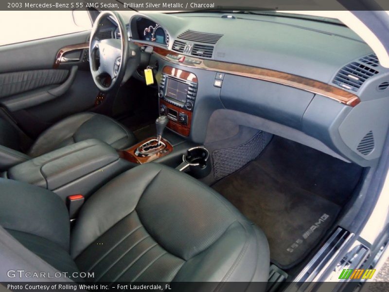 Dashboard of 2003 S 55 AMG Sedan