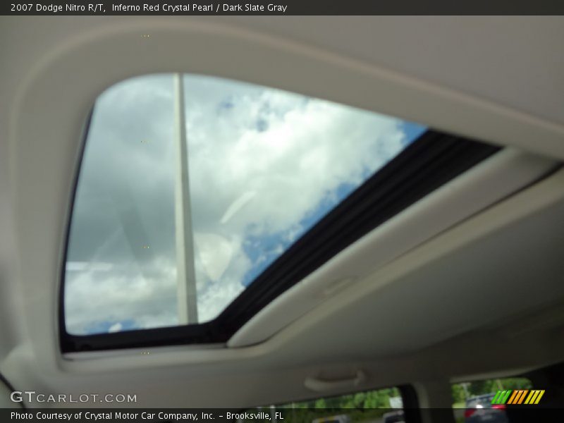 Inferno Red Crystal Pearl / Dark Slate Gray 2007 Dodge Nitro R/T